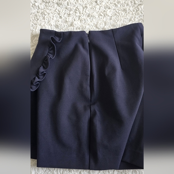 Express Navy Ruffle Skirt - Picture 5 of 6